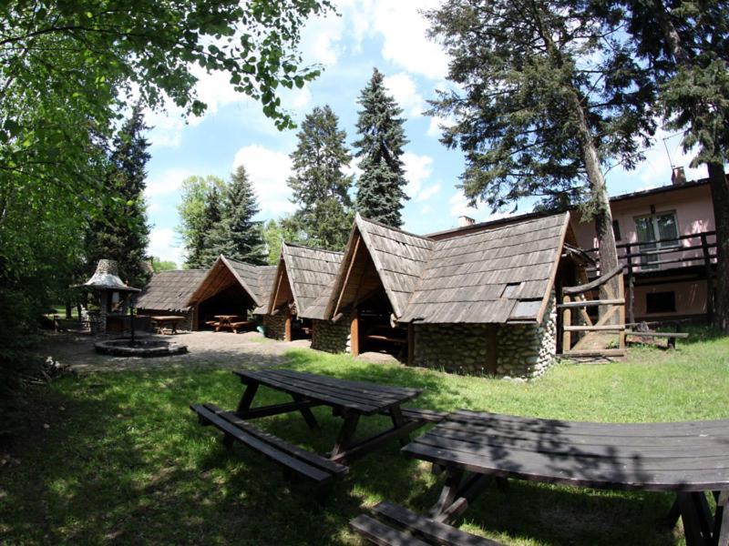 Osrodek Wypoczynku I Rekreacji Rejow Hotel Skarzysko-Kamienna Exterior photo